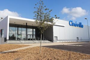 Cinéma vannes fauteuil roulant accessible